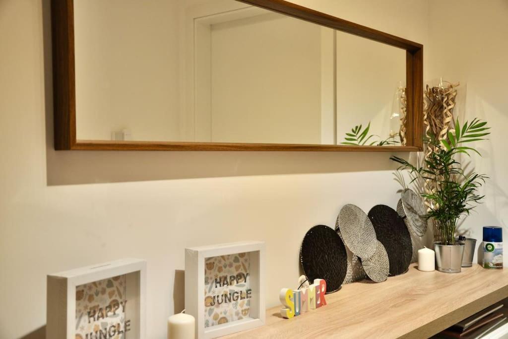New Studio Apartment In Central Budapest - Free Parking Eksteriør billede